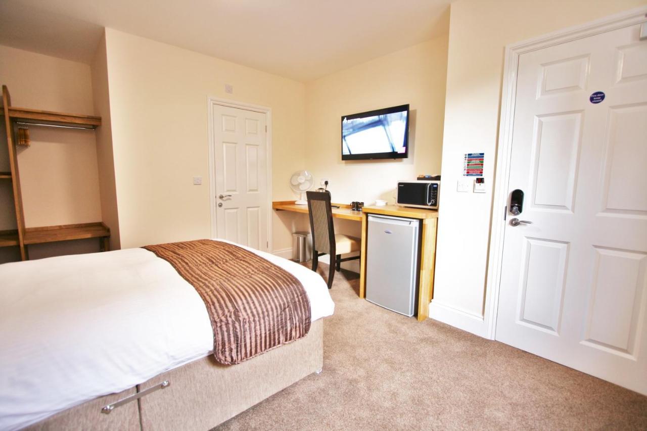New County Hotel & Serviced Apartments By Roomsbooked Gloucester Dış mekan fotoğraf