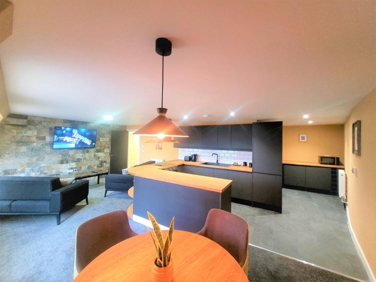New County Hotel & Serviced Apartments By Roomsbooked Gloucester Dış mekan fotoğraf