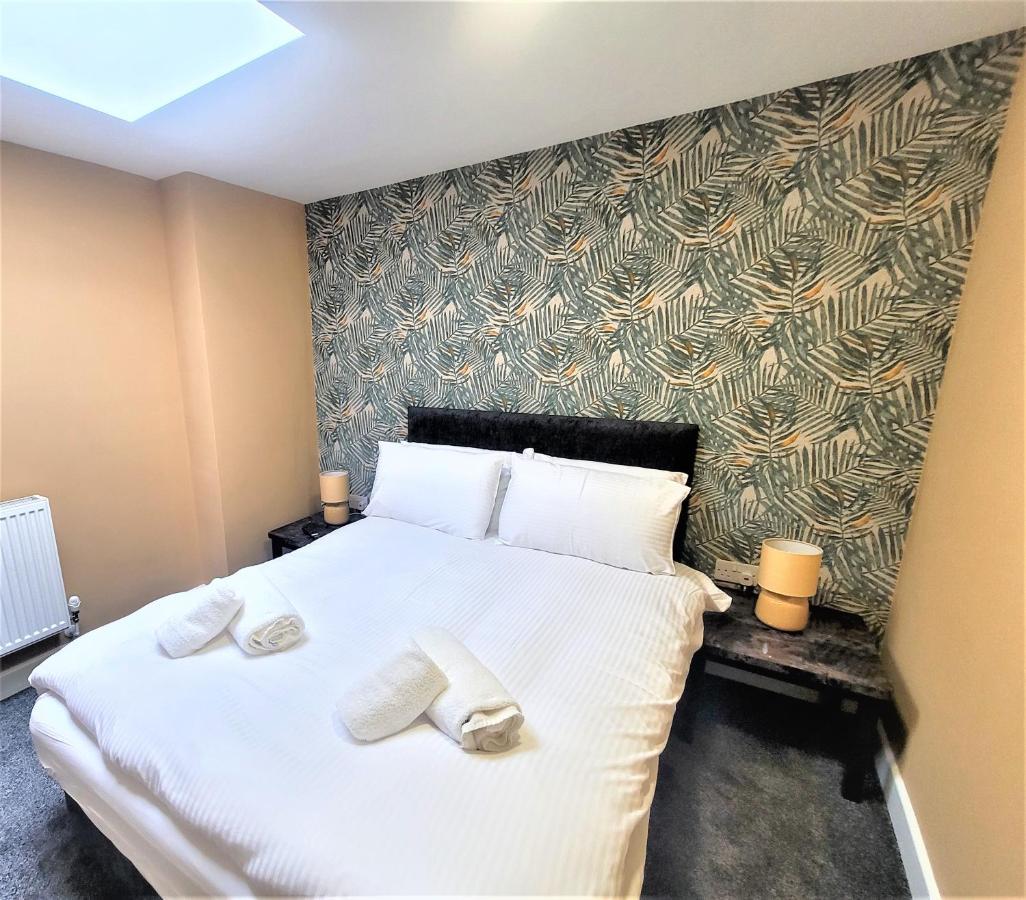 New County Hotel & Serviced Apartments By Roomsbooked Gloucester Dış mekan fotoğraf