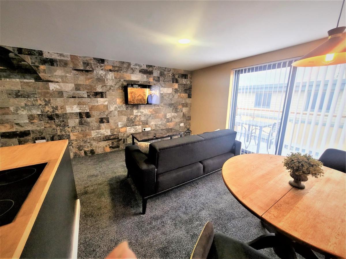 New County Hotel & Serviced Apartments By Roomsbooked Gloucester Dış mekan fotoğraf